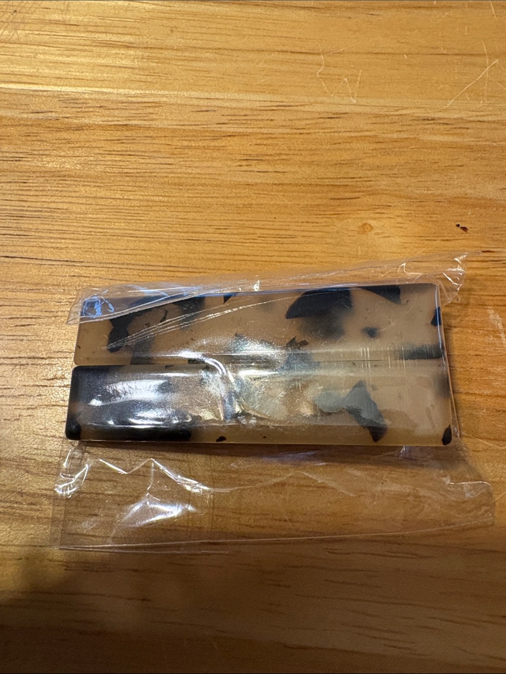 Neutral Tortoise Shell Phone Accessory - Beige/Black